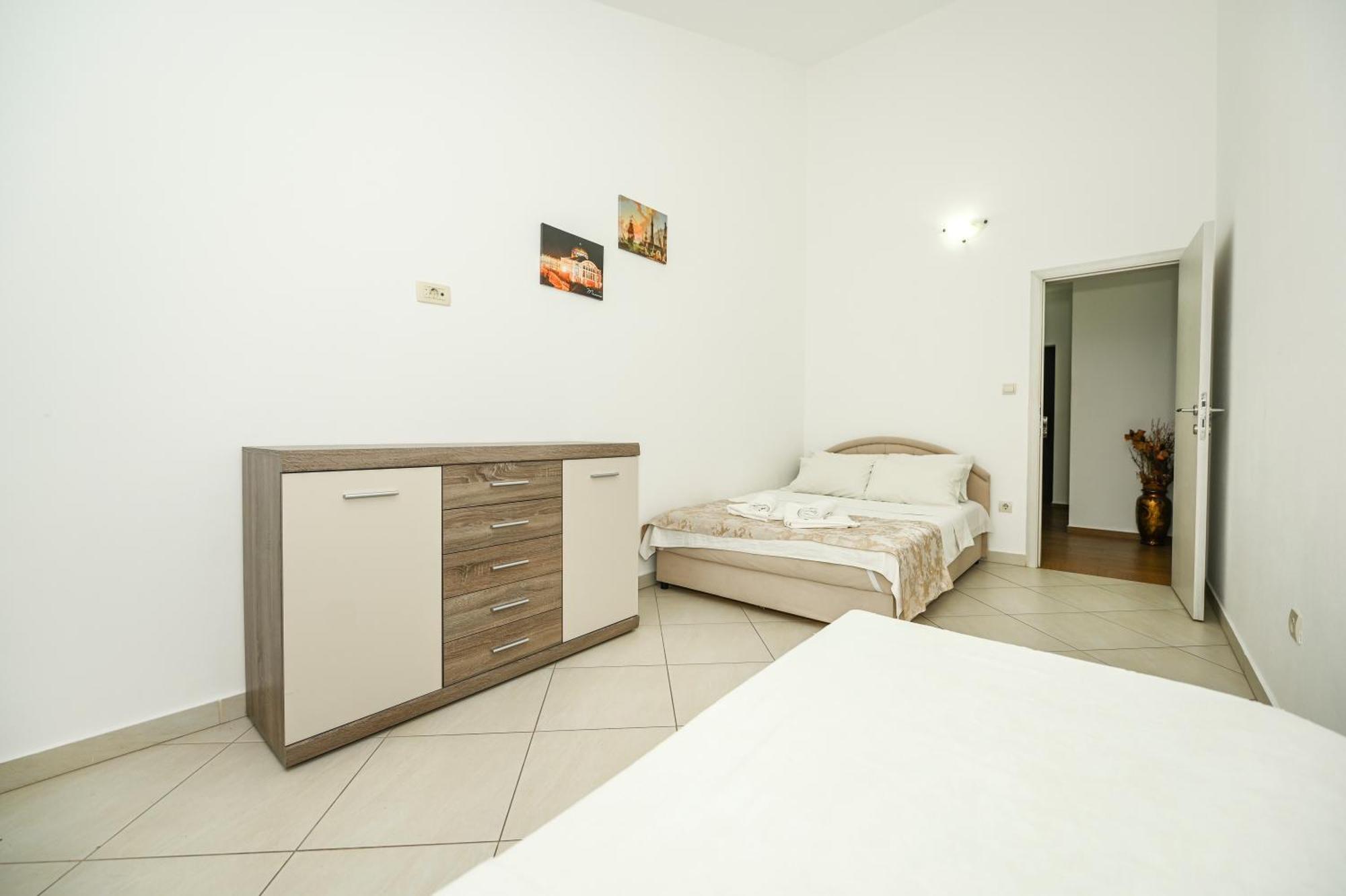 Villa Lux Rajovic Budva Exterior photo