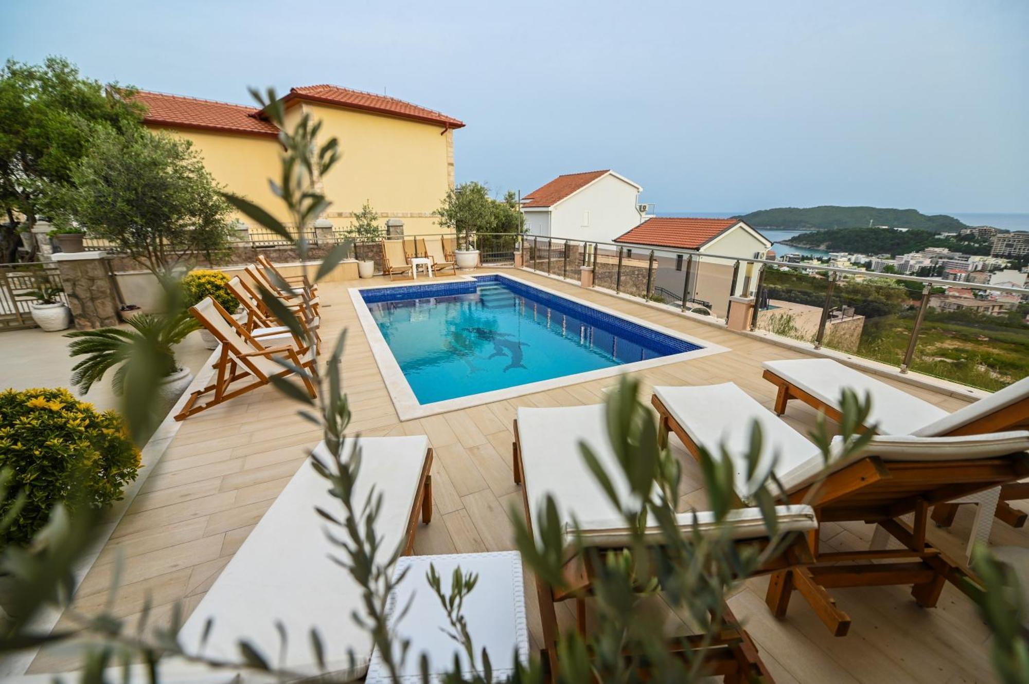 Villa Lux Rajovic Budva Exterior photo